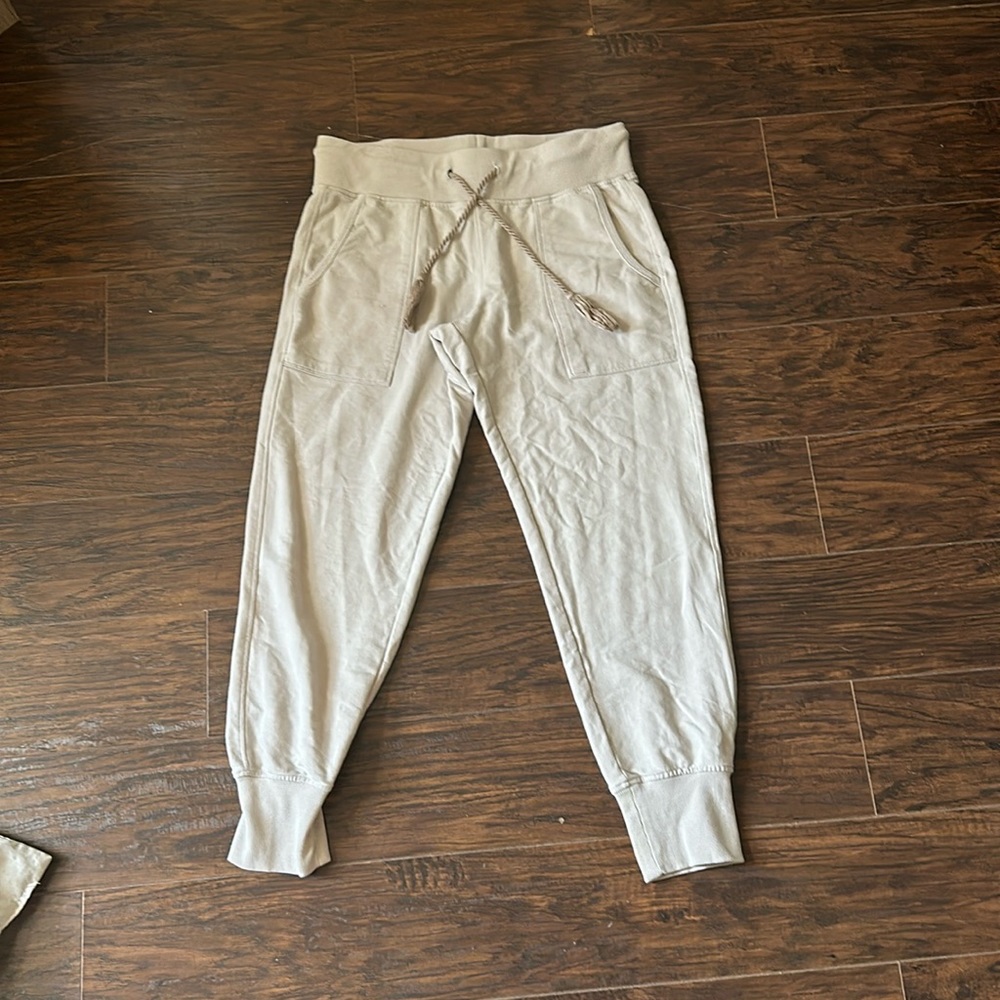 Sundays sweats